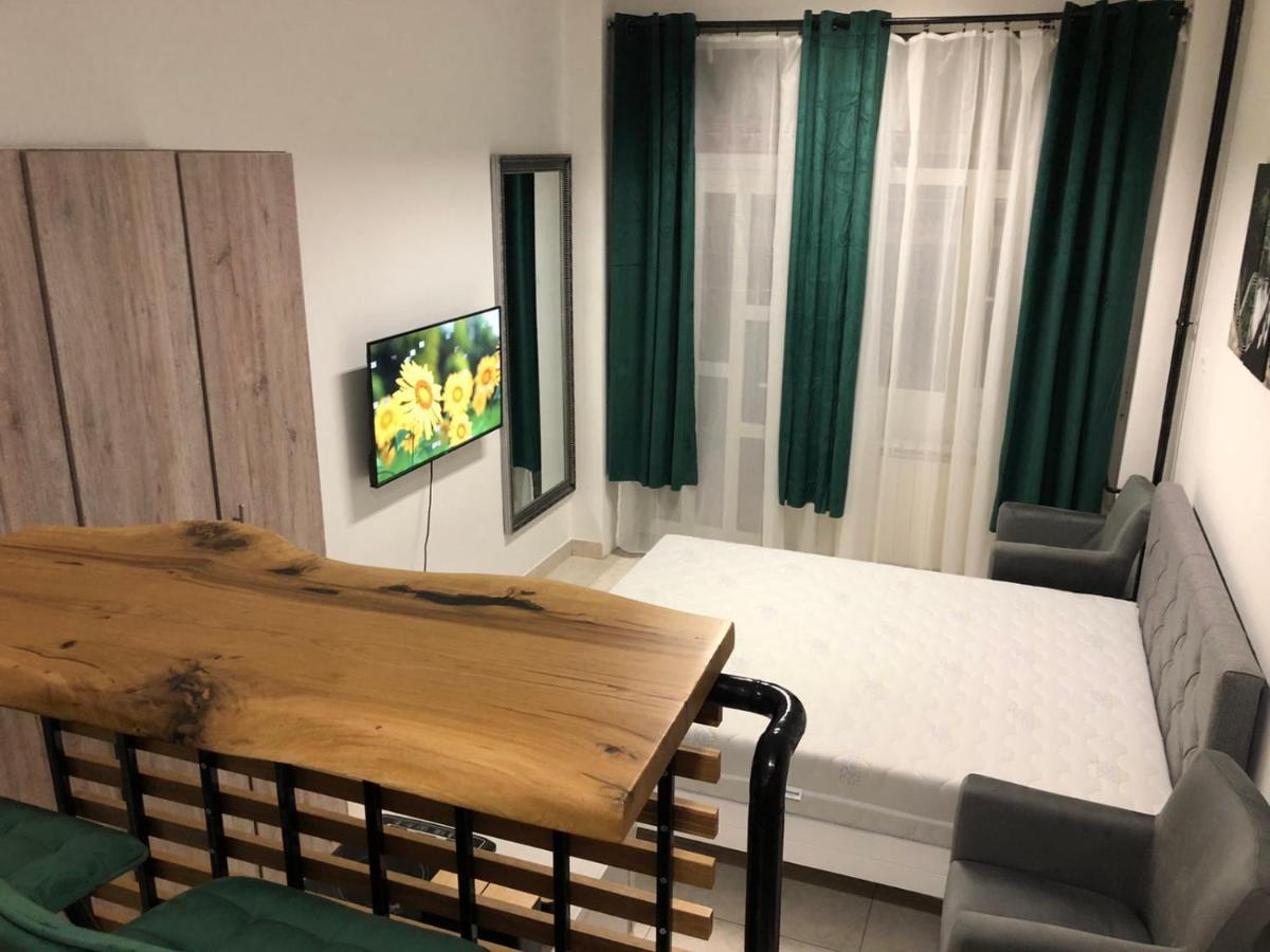Apartamento Kosa Bezanija Exterior foto